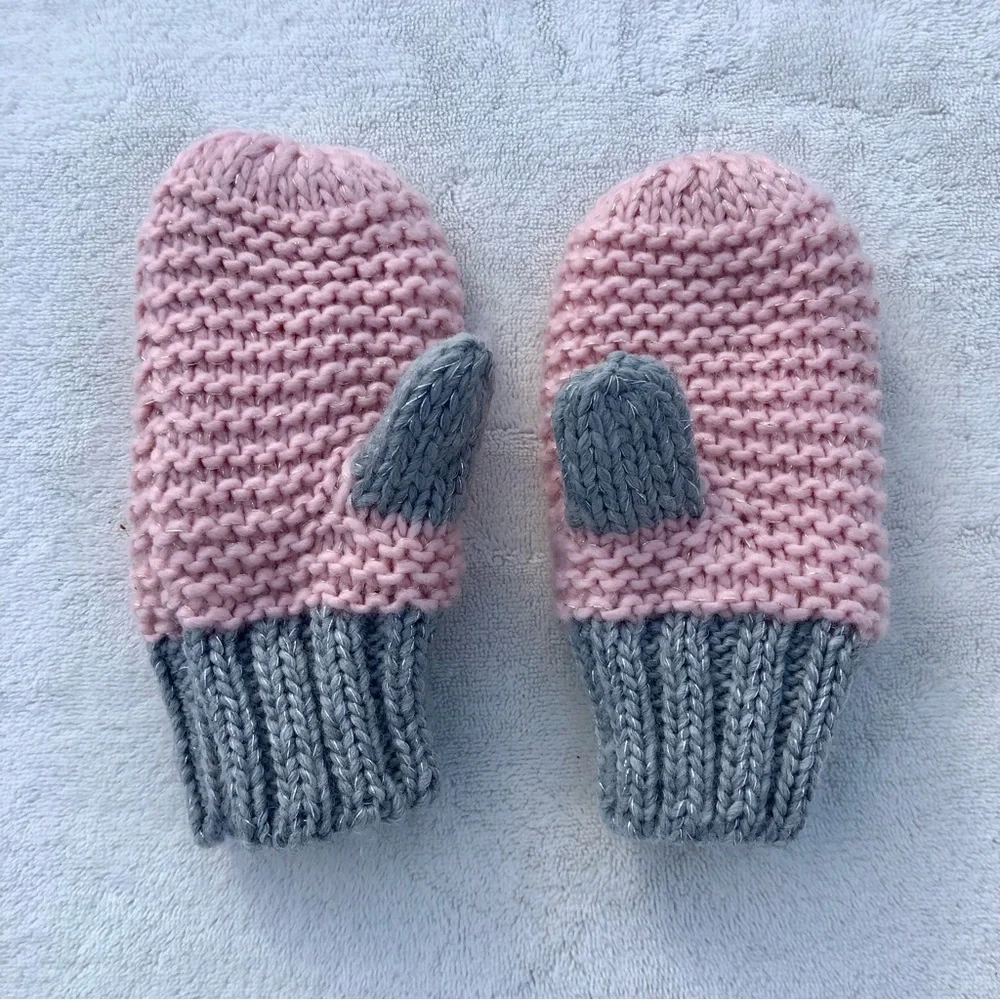 babyGap Mittens Baby/Toddler Gloves Crochet Pink Gray